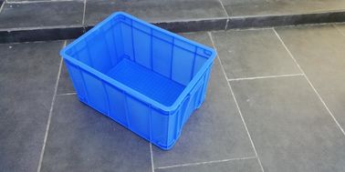 Kotak Penumpukan Plastik Virgin Tutup Opsi Penyesuaian Warna Penyimpanan Transportasi