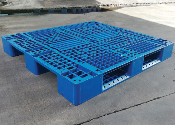 Palet Plastik Tugas Berat HDPE 6T Kustom Forklift 4 Arah